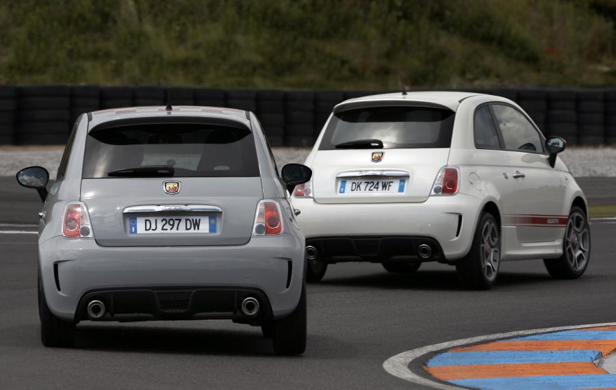  Fiat 500 Abarth 2008 года  (фото 21 из 73)